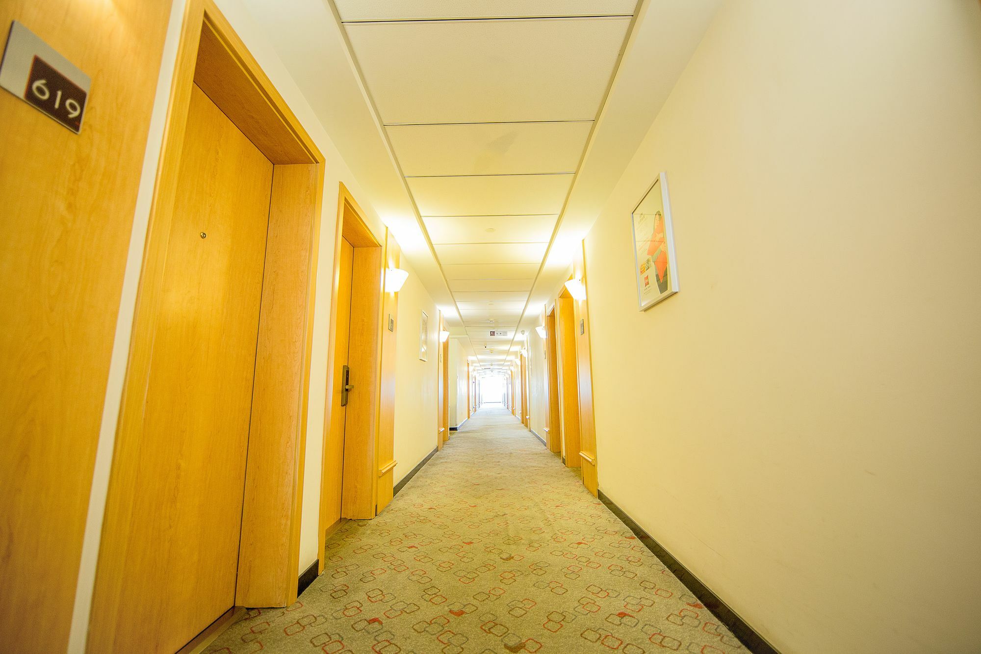 Ibis Hangzhou Huanglong Sports Center Hotel Екстер'єр фото