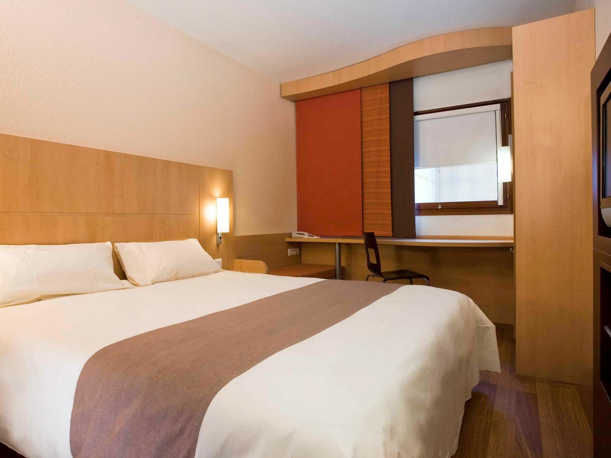 Ibis Hangzhou Huanglong Sports Center Hotel Екстер'єр фото